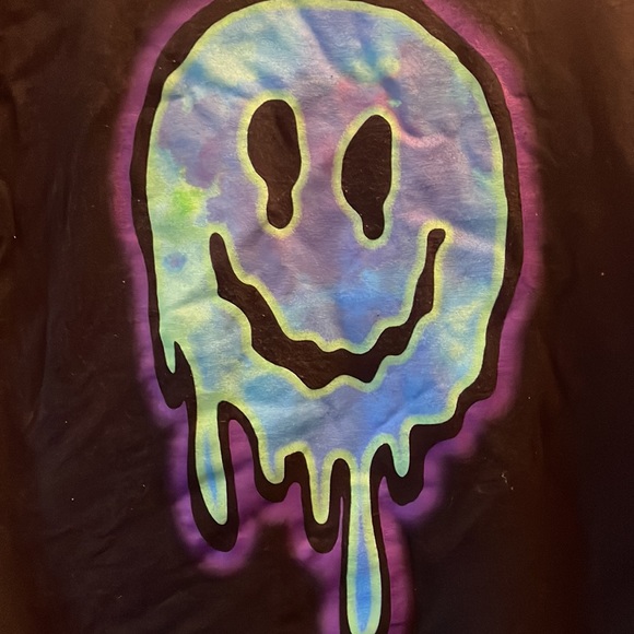 Trippy smiley face t shirt - Picture 2 of 2
